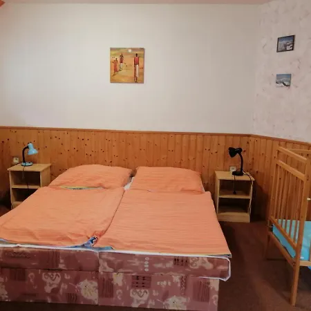 Bouda Svornost Pec Pod Snezkou *